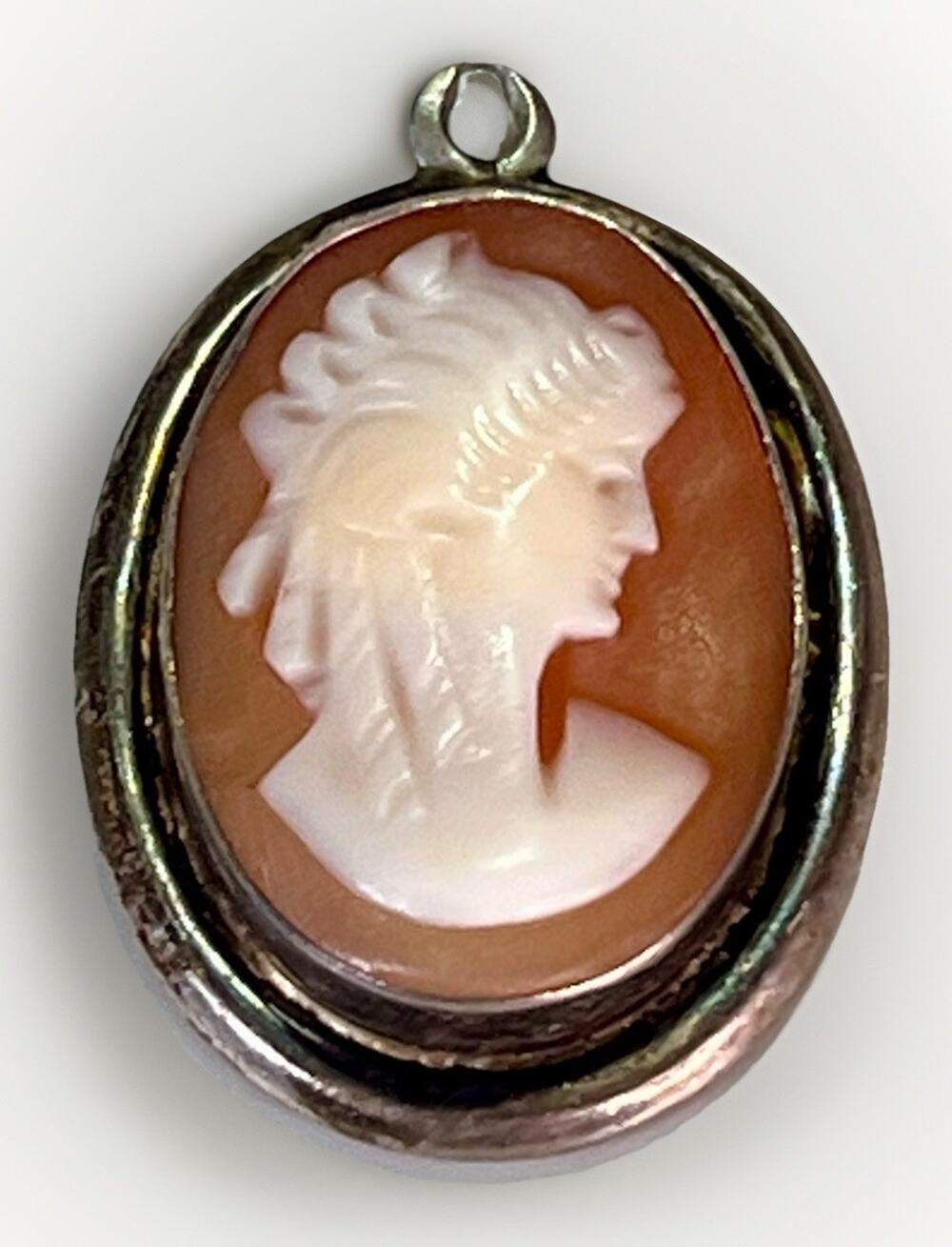 Vintage Shell Cameo Brooch Pendant Sterling Silver Hand Carved Oval 3.2g